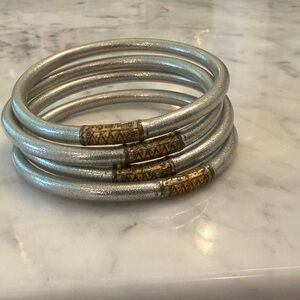 Budha Girl silver bracelet set